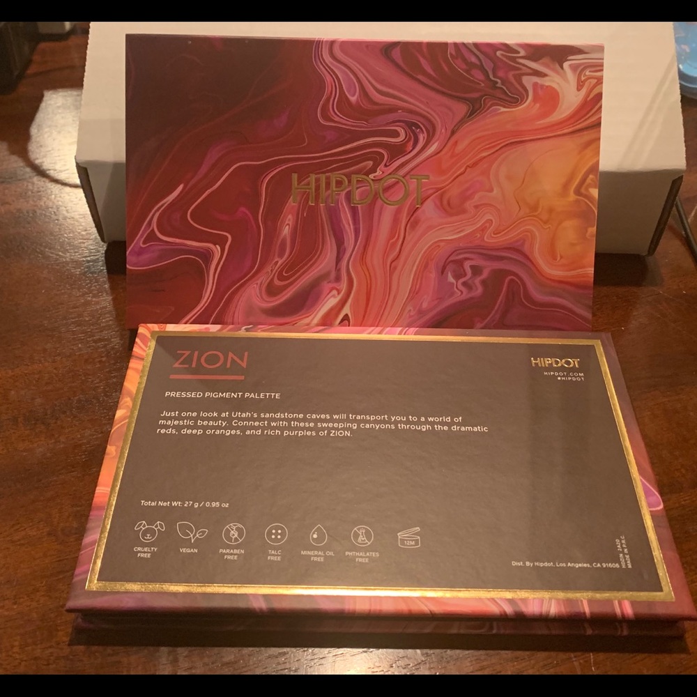 BNIB Hipdot Zion Peessed Pigment Palette